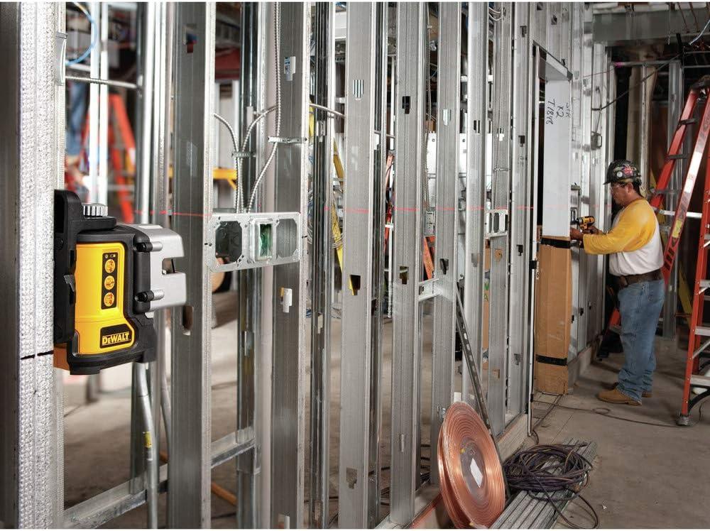 imageDEWALT Line Laser SelfLeveling Black 3Beam DW089KRed Line Laser